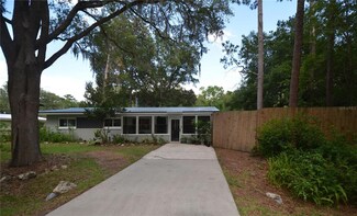 4007 NW 21st Dr, Gainesville, FL 32605