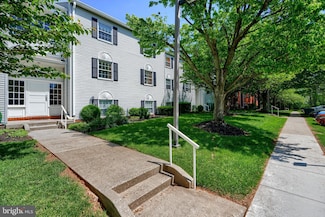 1 Brooking Ct Unit 202, Lutherville Timonium, MD 21093