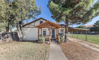 2104 14th St, Lubbock, TX 79401