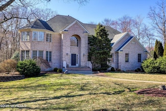 460 Christine Ct, Freehold, NJ 07728