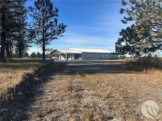 81 N Canyon Dr, Roundup, MT 59072