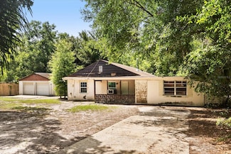 9536 Peer Dr, Orlando, FL 32817