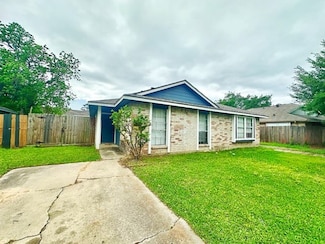 22515 Tree House Ln, Spring, TX 77373