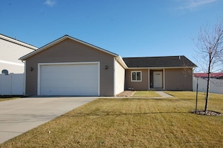 301 8th Ave NW, Sidney, MT 59270