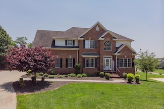 816 Ivy Lake Dr, Forest, VA 24551