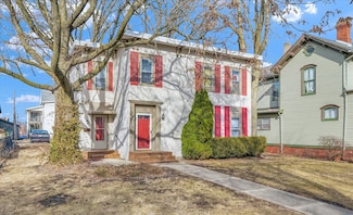 410 E Grove St, Bloomington, IL 61701