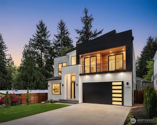 13051 NE 112th St, Kirkland, WA 98033