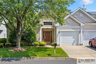 12 Wellfleet St, Monroe Township, NJ 08831