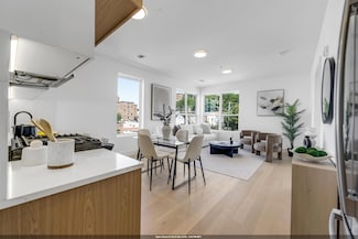 649 38th St Unit 420, Union City, NJ 07087