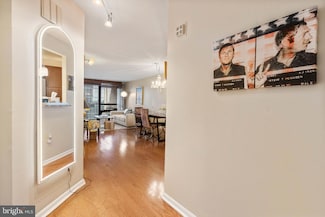 233 S 6th St Unit 704E, Philadelphia, PA 19106