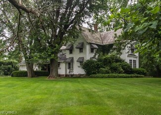 1012 State Route 212 NW, Bolivar, OH 44612