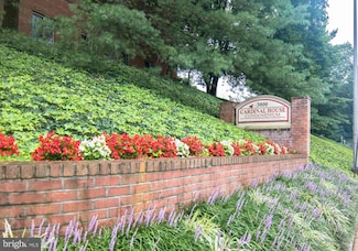 3000 Spout Run Pkwy Unit D602, Arlington, VA 22201