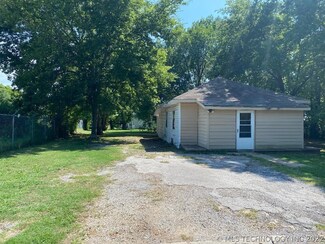 94 W 147th St S, Glenpool, OK 74033