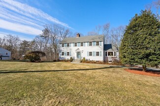 8 Raleigh Rd, Dover, MA 02030