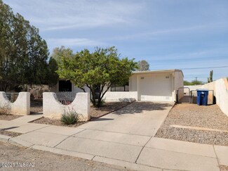 4166 E Valentine St, Tucson, AZ 85711