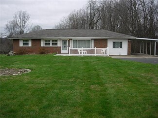 3650 River Rd, Ellwood City, PA 16117