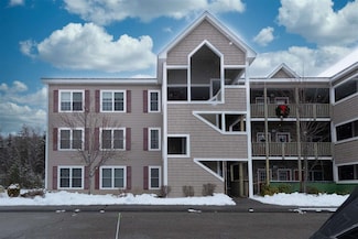 98 Woodland Loop Unit 10, Lincoln, NH 03251