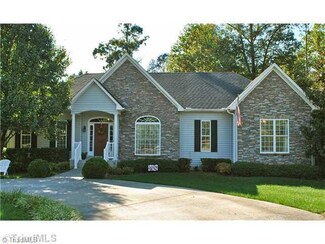 110 Stonebrook Ct, Winston Salem, NC 27104