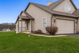 820 University Pkwy Unit 45, Rockton, IL 61072