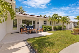 2862 NE 35th Ct, Lighthouse Point, FL 33064