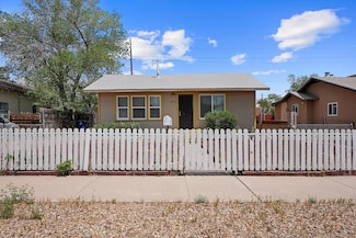 412 Harvard Dr SE, Albuquerque, NM 87106