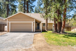 868 Lapham Dr, South Lake Tahoe, CA 96150