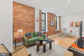 1615 Q St NW Unit 214, Washington, DC 20009
