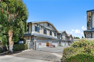 18435 Keswick St Unit 10, Reseda, CA 91335