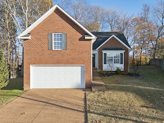8010 Tiger Ct, Spring Hill, TN 37174