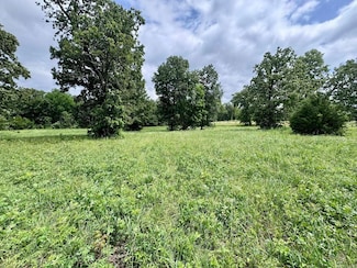 4A U S Highway 62, Highland, AR 72542