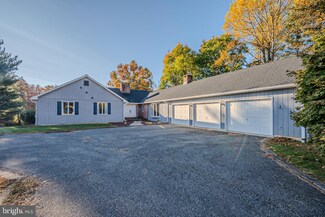 152 Middlecroft Rd, Elkton, MD 21921