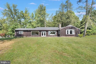 2507 Garsden Ct, Phoenix, MD 21131