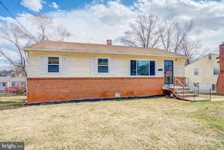 7535 Newberry Ln, Lanham, MD 20706