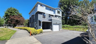 1110 156th Ave SE, Bellevue, WA 98007