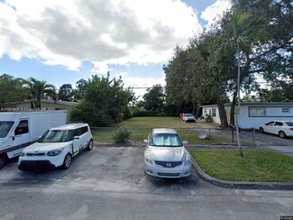 12 NW 169 St, North Miami Beach, FL 33169