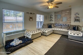 488 W Heller Ln, Pinetop-Lakeside, AZ 85929