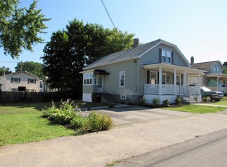102 Young St, Manchester, NH 03103