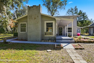 6234 Cyril Dr, Dade City, FL 33523