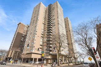 6301 N Sheridan Rd Unit 14N, Chicago, IL 60660