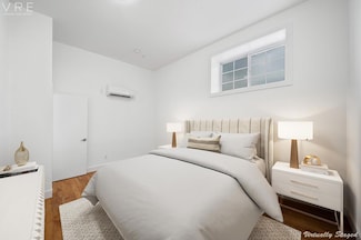 90-02 Queens Blvd Unit 529, Elmhurst, NY 11373