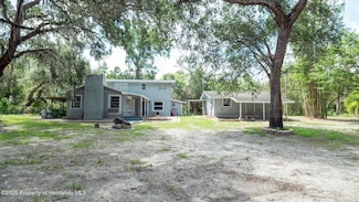 6234 Cyril Dr, Dade City, FL 33523