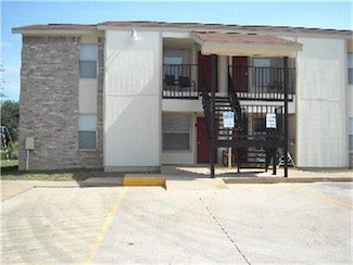 507 Mesquite St, Menard, TX 76859