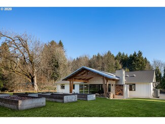 13810 NW Charlton Rd, Portland, OR 97231