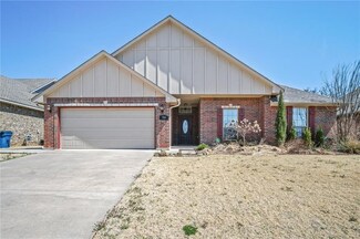 704 Martina Ln, Edmond, OK 73034