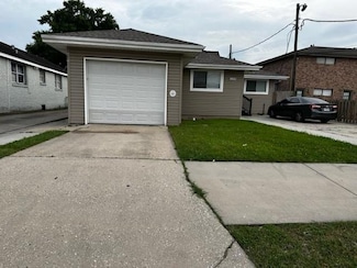 330 W Genie St Unit B, Chalmette, LA 70043