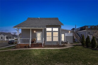 821 S 1st St, Guttenberg, IA 52052