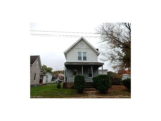222 W Grant St, Malvern, OH 44644