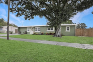 15835 SW Osceola St, Indiantown, FL 34956