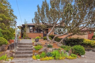 8802 42nd Ave SW, Seattle, WA 98136