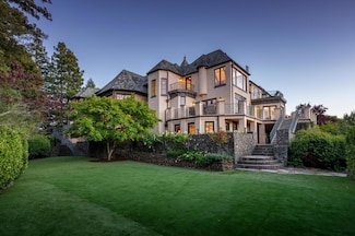 30 Drayton Rd, Hillsborough, CA 94010